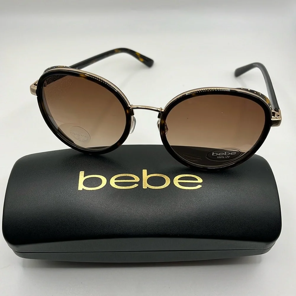 BEBE TORTOISE OVERSIZE ROUND SUNGLASSES WITH SWAROVSKI CRYSTALS NEW WITH TAGS